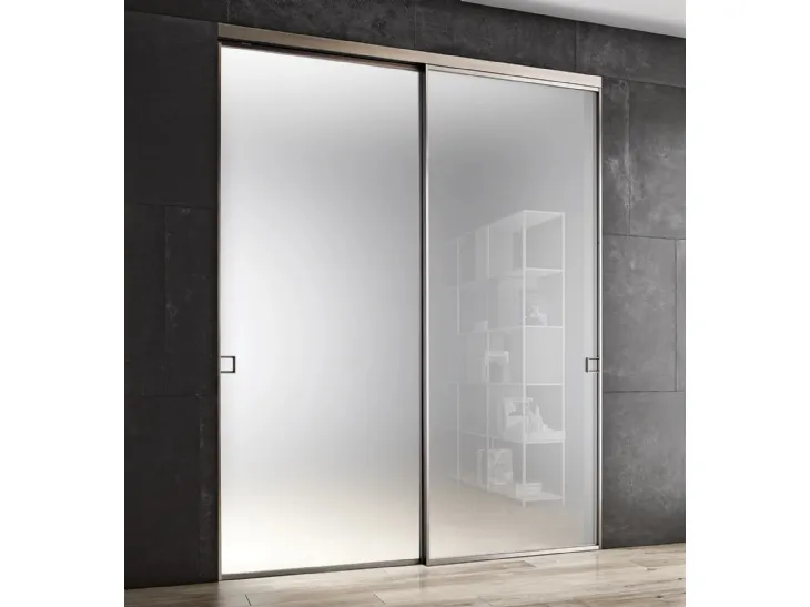 Porta scorrevole Grafite Glass Ghianda in vetro Satinato Extrachiaro con telaio in alluminio di BiHome